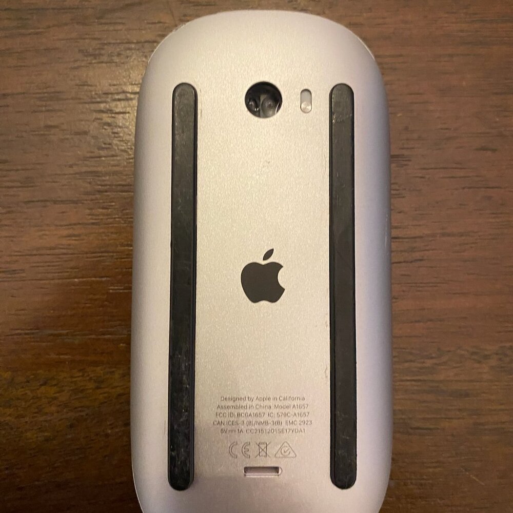 Magic Mouse - Picture 2 of 2